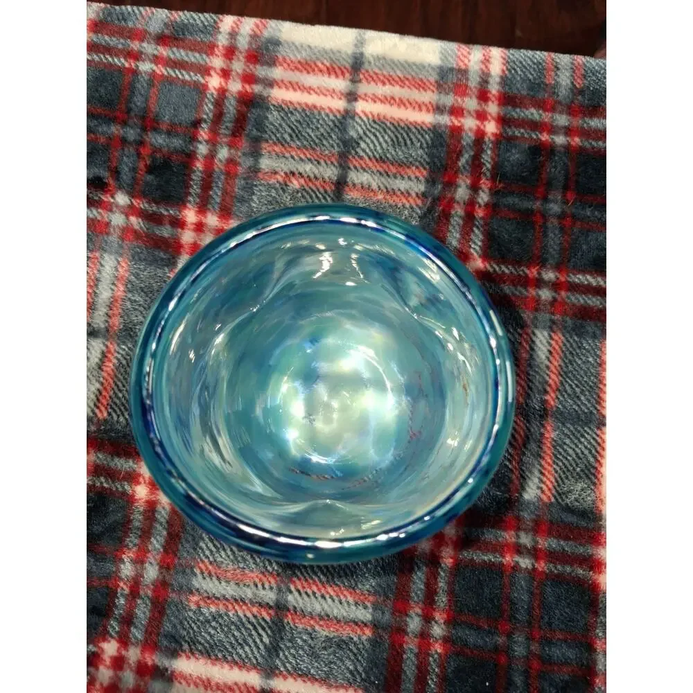 Unmarked vase beautiful